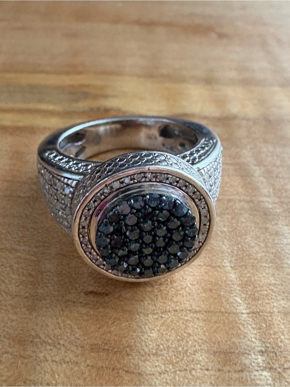 925 Sterling Silver Ring with Blue and White Pavé Diamonds Size 8